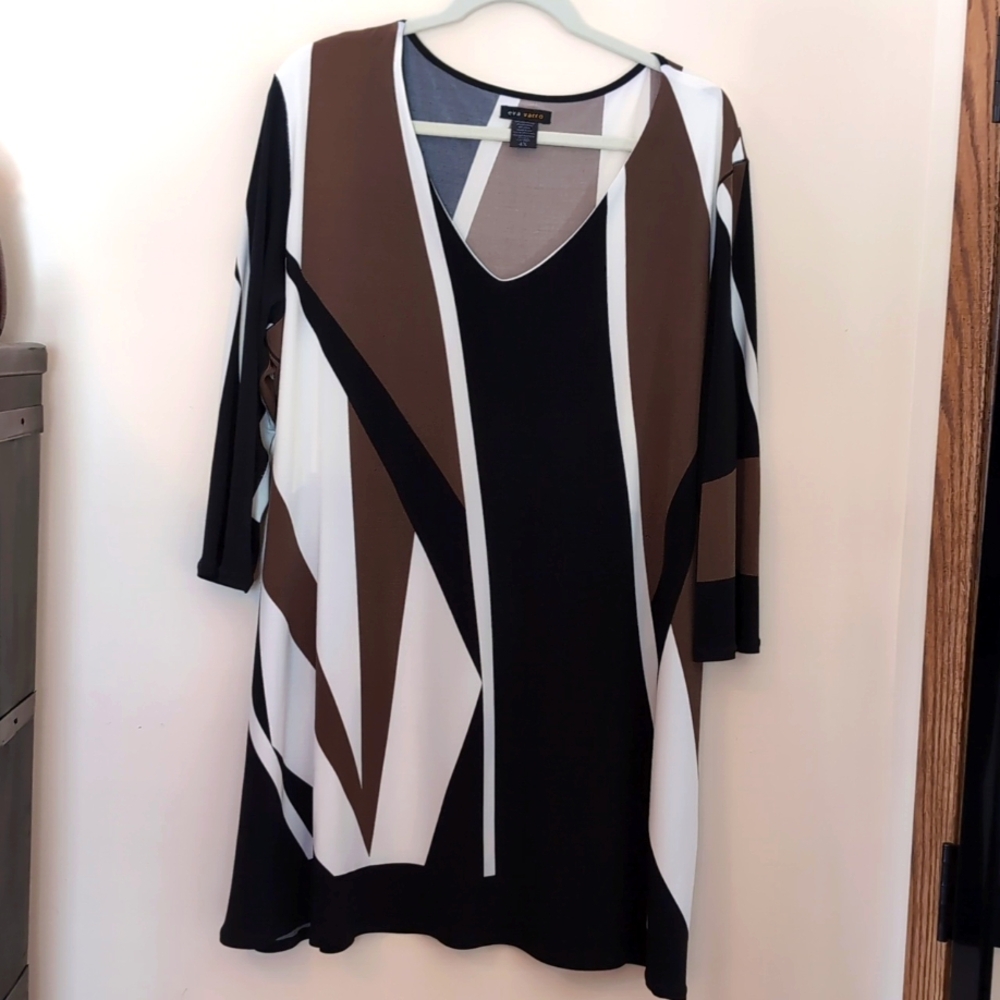 NWOT Eva Varro Plus Size Top